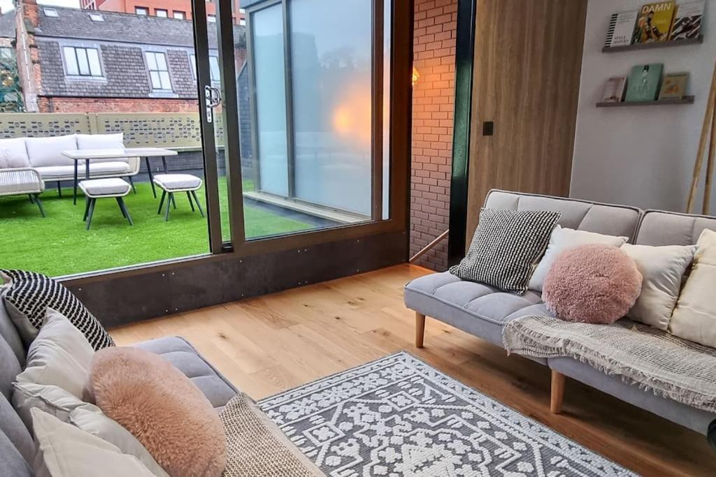 Stunning Luxury Townhouse In Centre Of Manchester Buitenkant foto