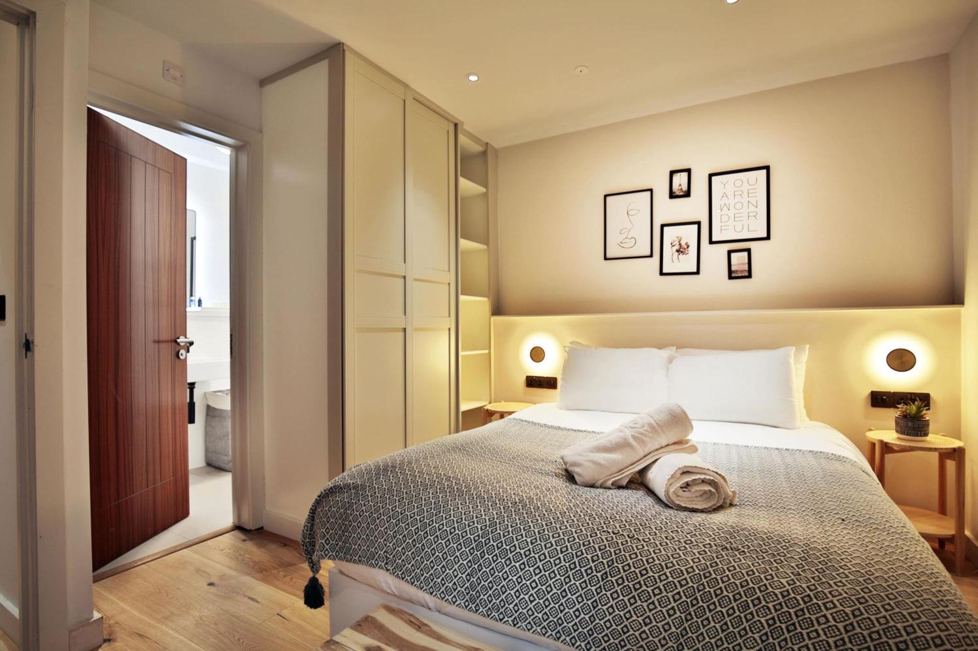 Stunning Luxury Townhouse In Centre Of Manchester Buitenkant foto
